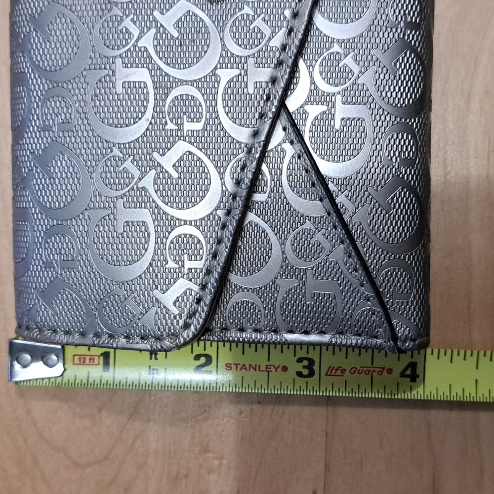 Guess Wallet - Picture 7 of 8